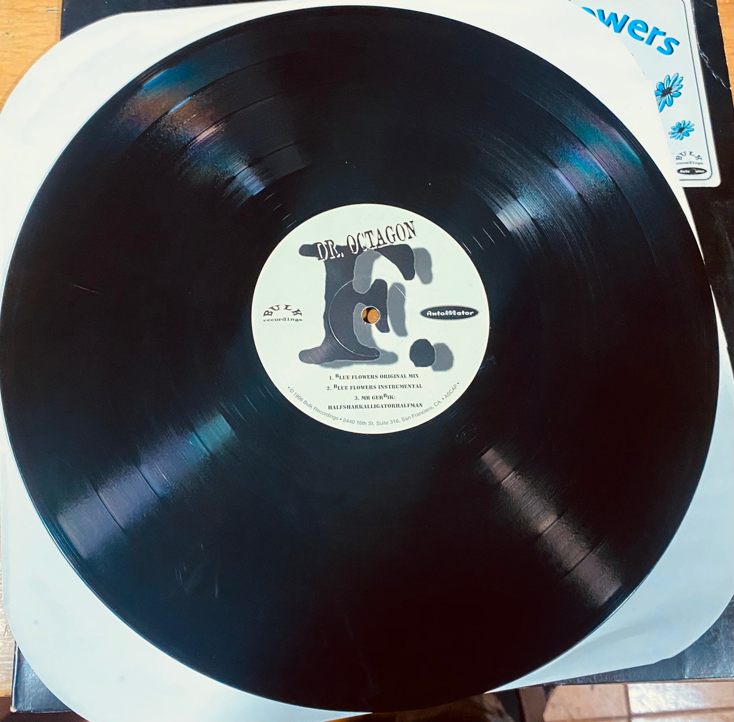 RE US - Dr. Octagon - Blue Flowers (12", RE)