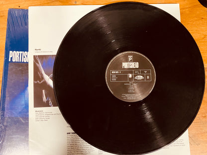 EUROPA PRESS. - Portishead - Dummy (LP, Album, RE, 180) CL