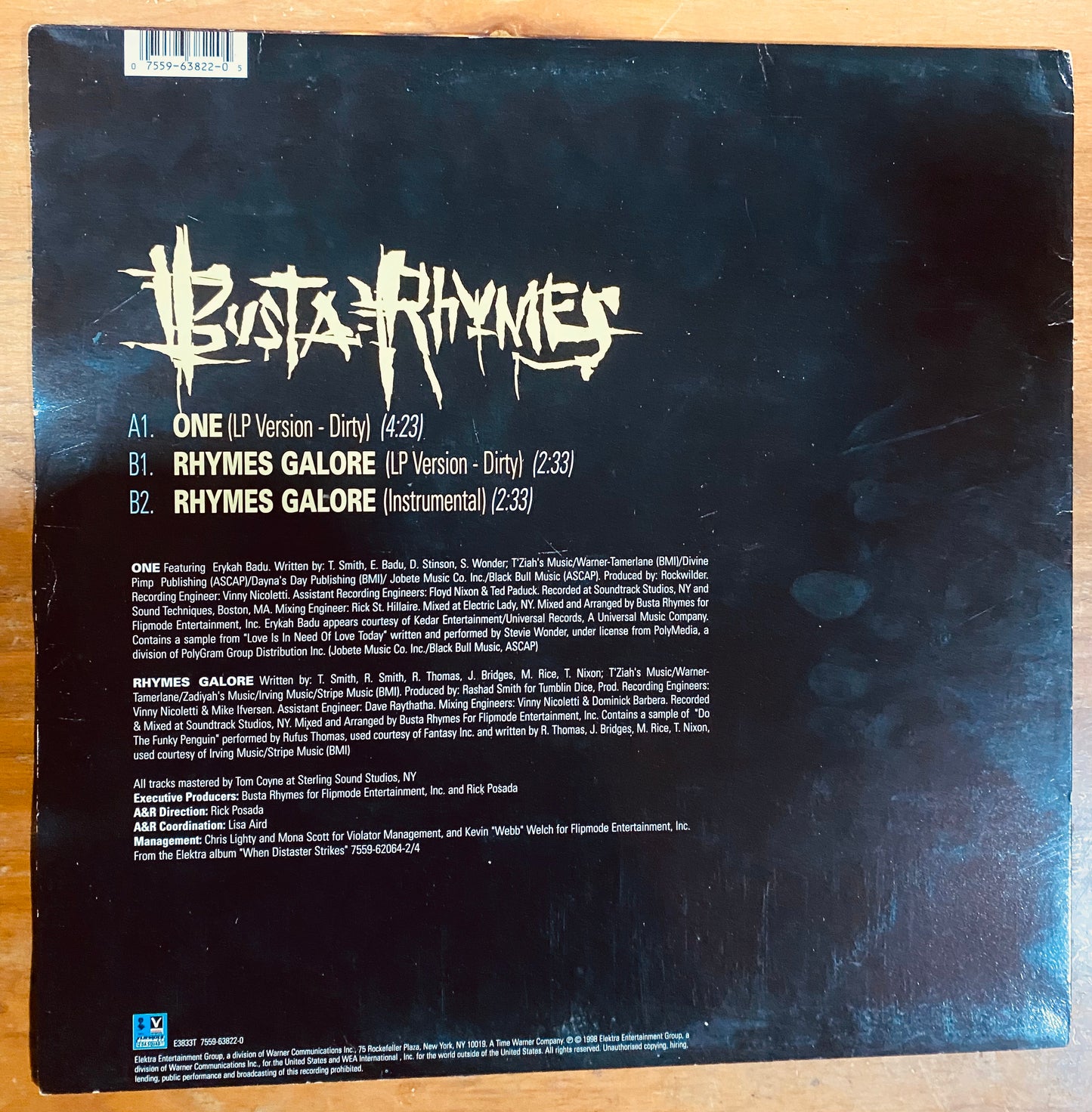 OG EU - Busta Rhymes Featuring Erykah Badu - One (12", Single)