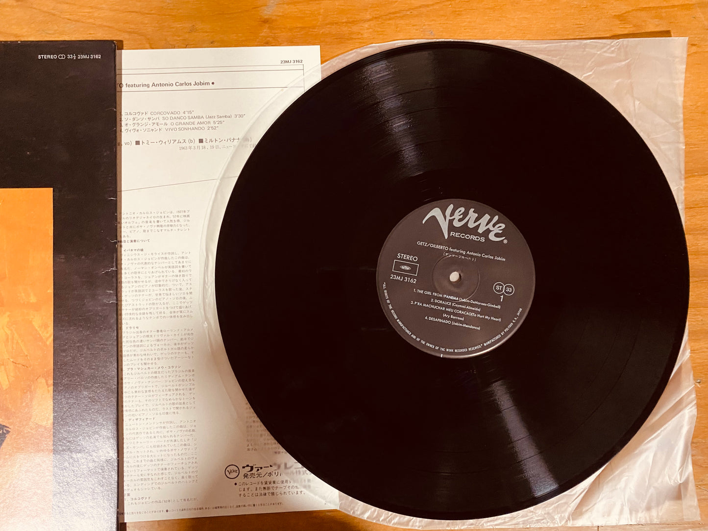 JAPON PRESS - Stan Getz / João Gilberto Featuring Antonio Carlos Jobim - Getz / Gilberto (LP, Album, RE) CL